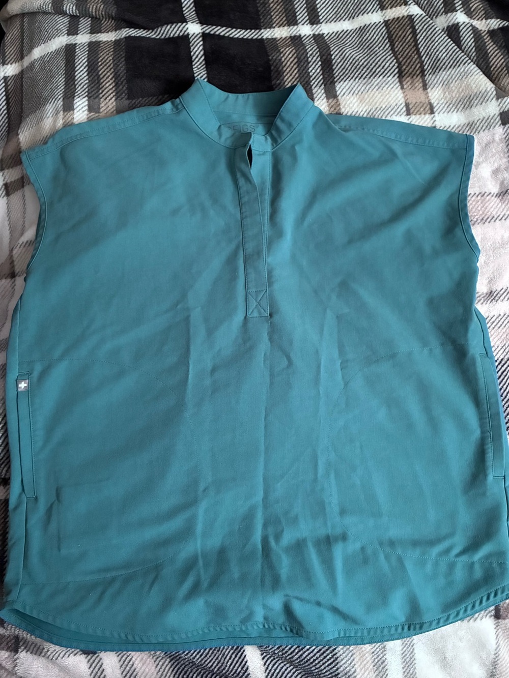 Figs Rafaela Oversized Scrub Top size X Small